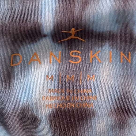 NWOT DANSKIN HIGH WAISTED TIE DYE BLUE CAPRIS - Picture 3 of 4